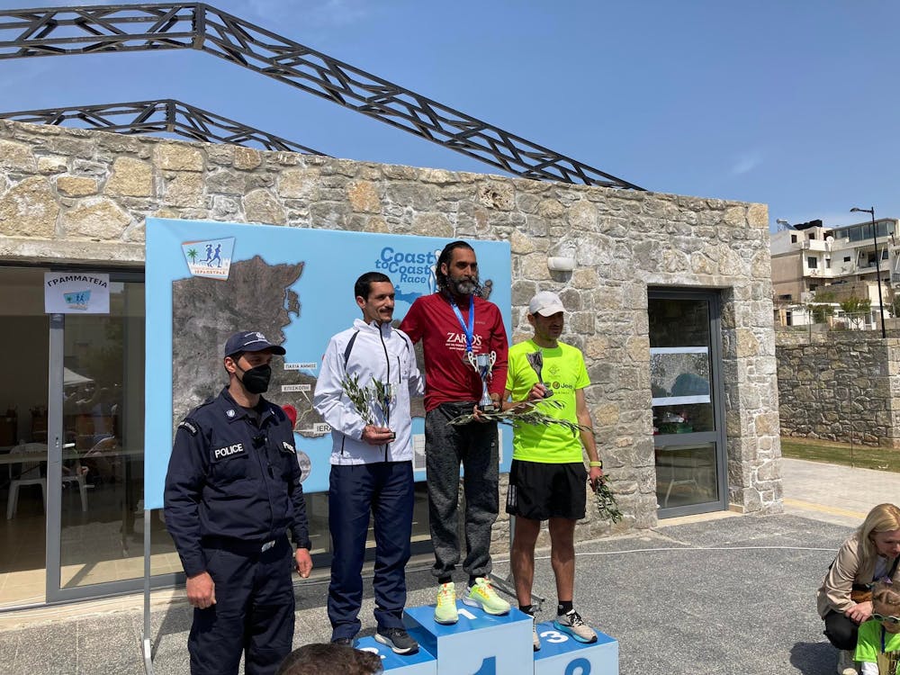 Coast to Coast Race: Πρωτιές για Ζερβάκη και Κατερζαβέκοβα (Pics) runbeat.gr